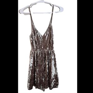 Womens Gray Velvet Velour Strappy Romper Size Small